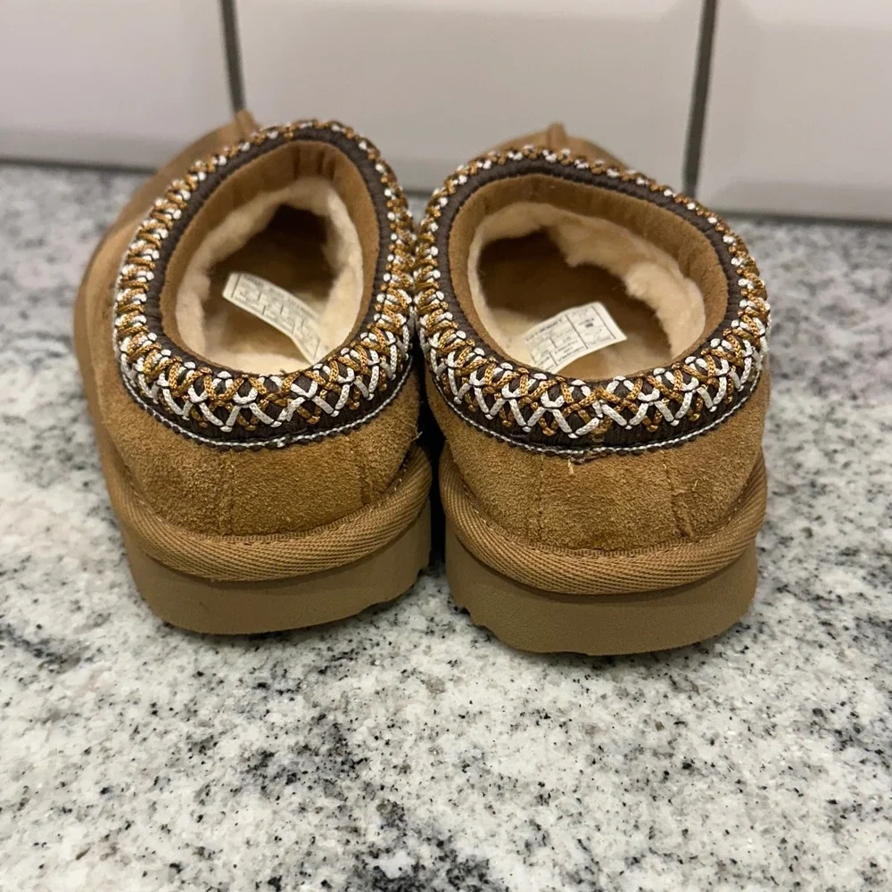 UGG Kids 9 Tasman Slippers Chestnut Suede Braid Slip On Cozy Classic 1019066T